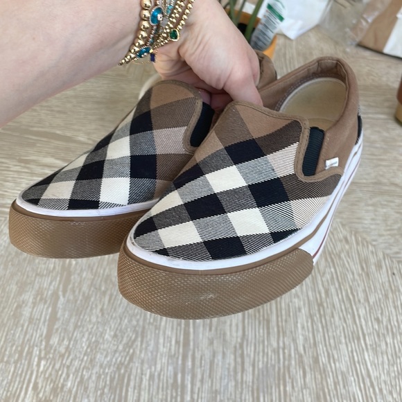 Burberry Women’s check slip-on sneaker size euro 37/ US 6.5 - Picture 6 of 7